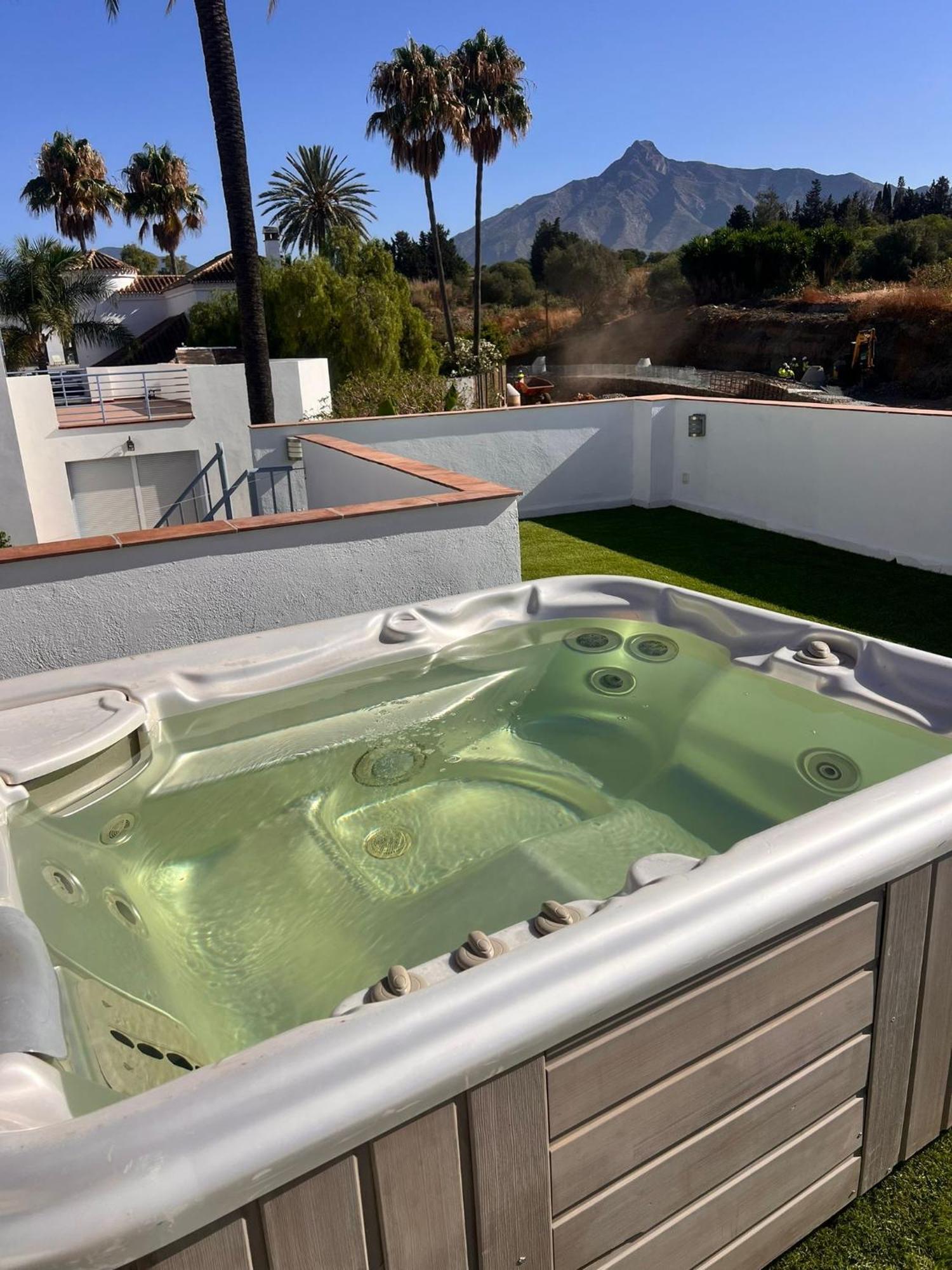 Puerto Banus Jacuzzi Close To Breath And Marbella Arena Bagian luar foto